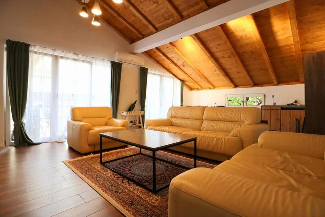 Mati Apartments Prishtina Prishtine Bagian luar foto