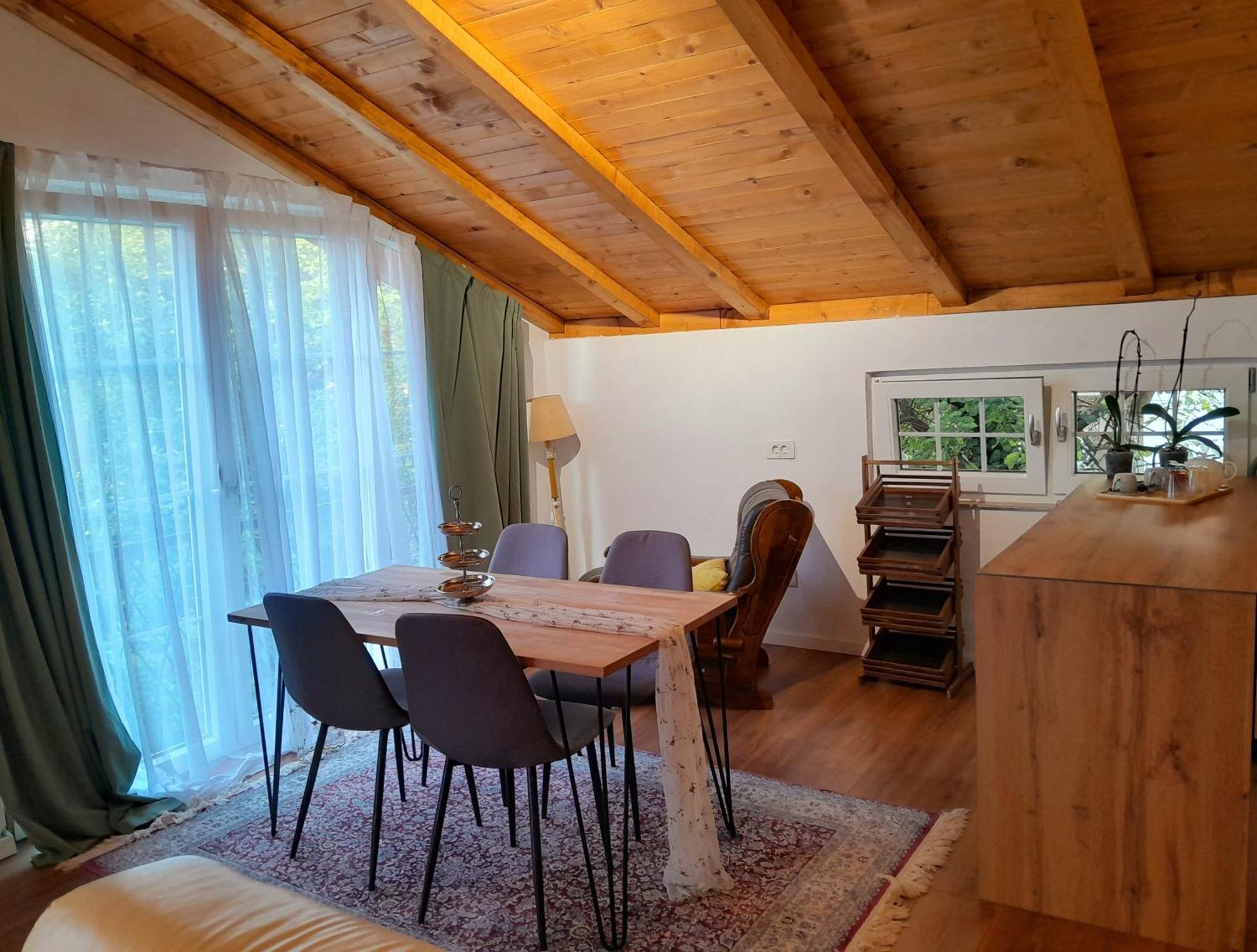 Mati Apartments Prishtina Prishtine Bagian luar foto